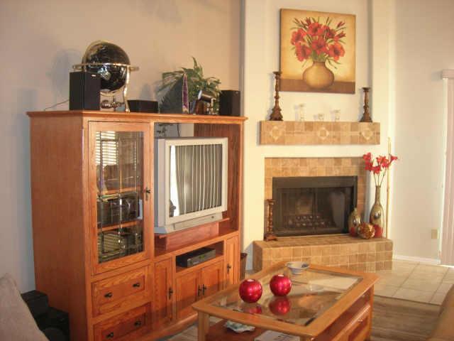 4522 E Rock Wren Rd, Phoenix, AZ 85044 photo 6