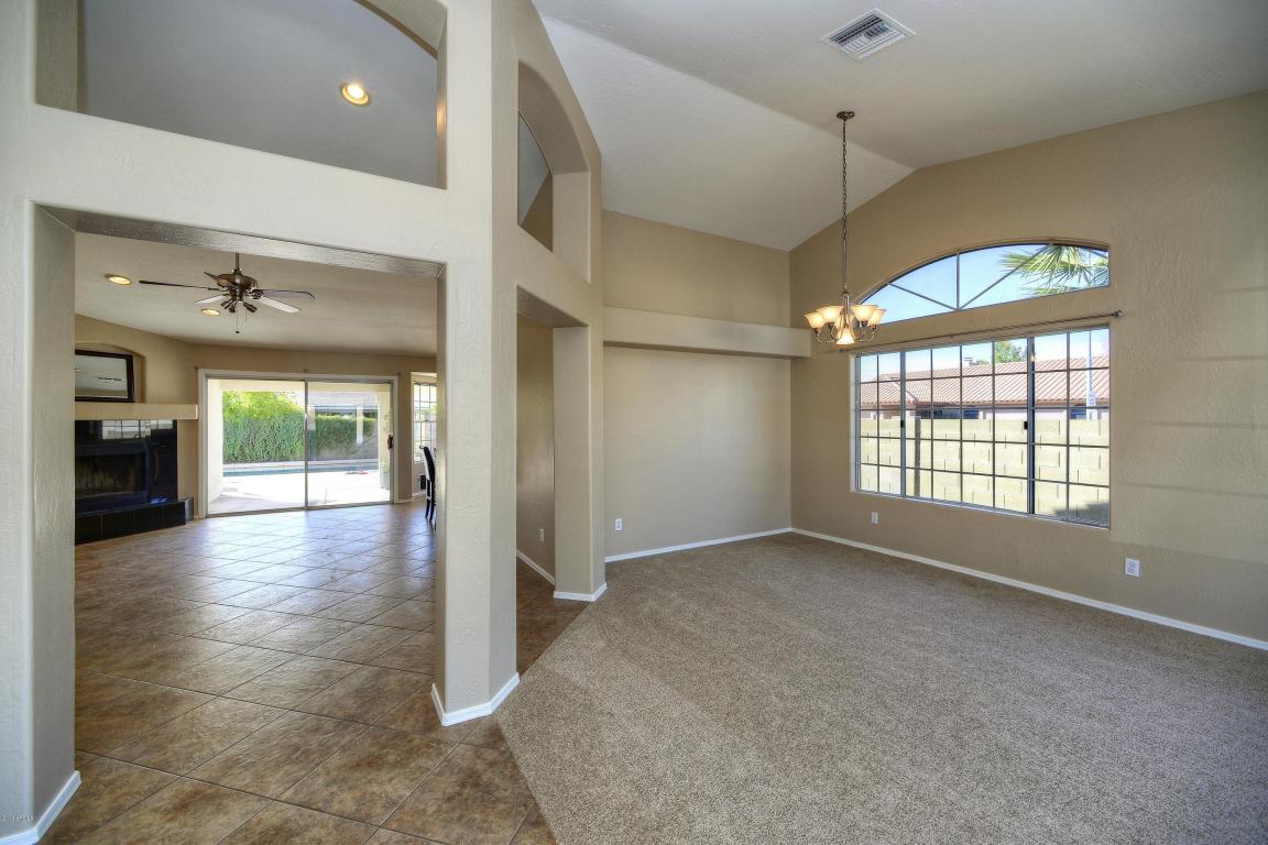 2605 E Carmel Cir, Mesa, AZ 85204 photo 3