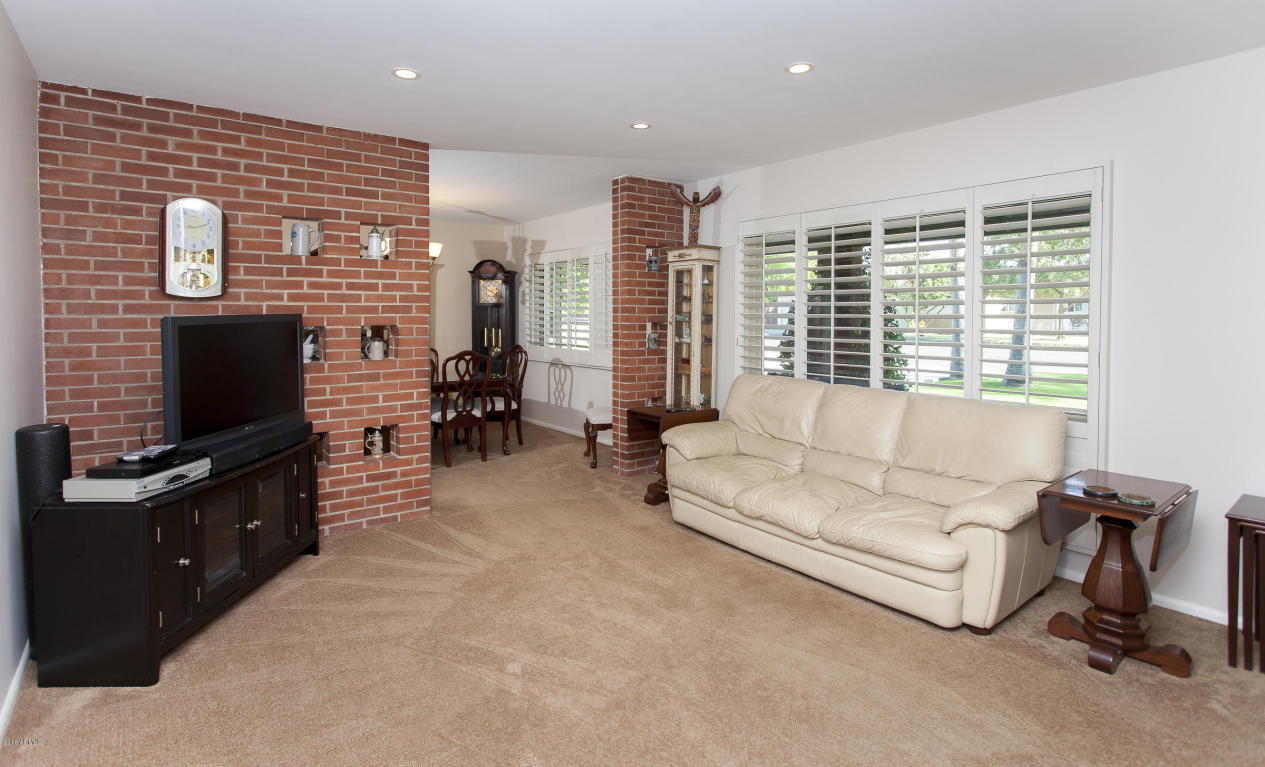 5526 N 19th Pl, Phoenix, AZ 85016 photo 2