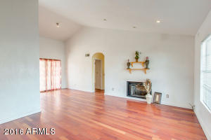 1519 E Drake Dr, Tempe, AZ 85283 photo 4