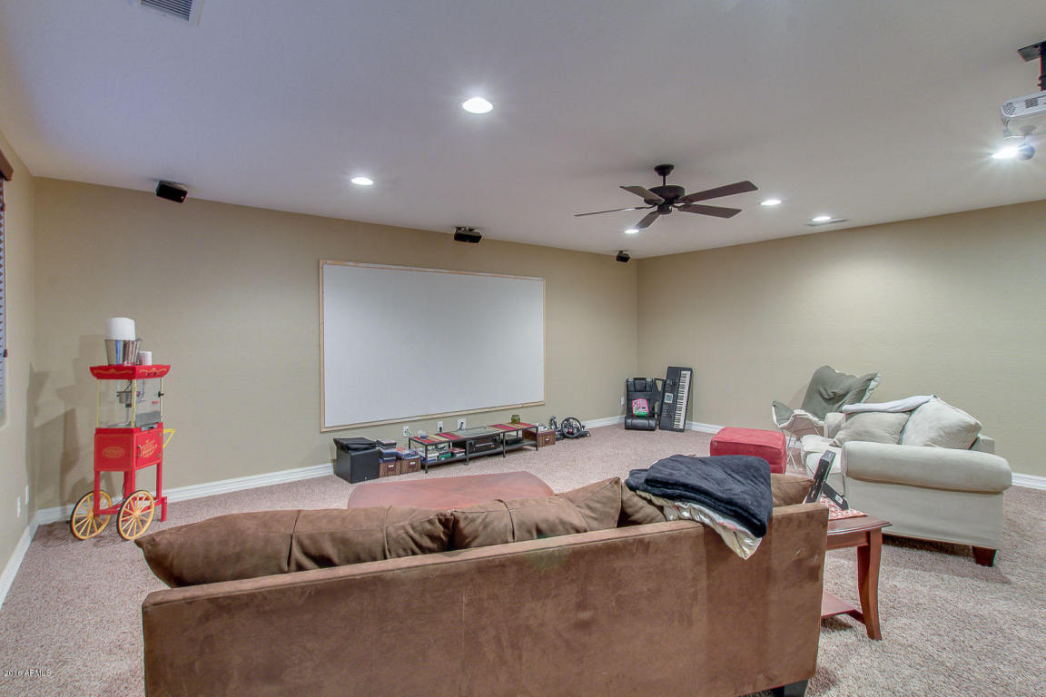 3138 E Santa Fe Ln, Gilbert, AZ 85297 photo 24