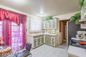 4408 E Nancy Ln, Phoenix, AZ 85042 photo 10