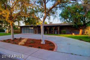 218 W Seldon Ln, Phoenix, AZ 85021 photo 4