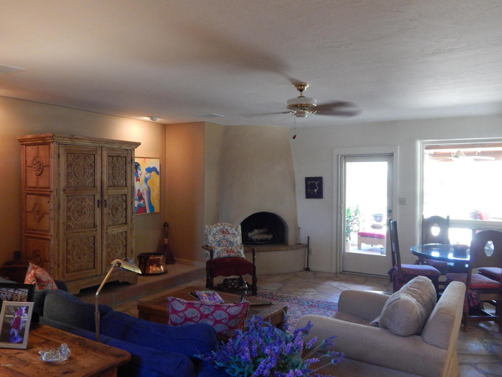 4041 E Fanfol Dr, Phoenix, AZ 85028 photo 5