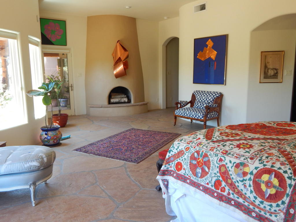 4041 E Fanfol Dr, Phoenix, AZ 85028 photo 7