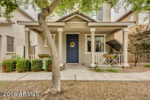 3862 E Santa Fe Ln, Gilbert, AZ 85297 photo 2