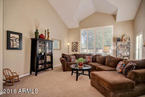 125 E Lowell Ave, Gilbert, AZ 85295 photo 8