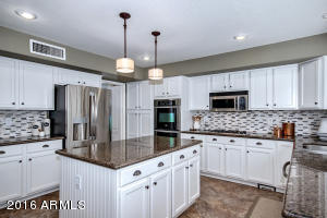 125 E Lowell Ave, Gilbert, AZ 85295 photo 13