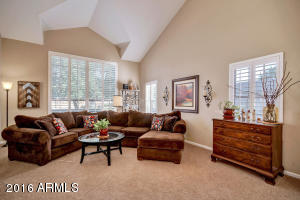 125 E Lowell Ave, Gilbert, AZ 85295 photo 9