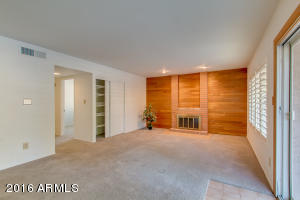 2302 W Winchcomb Dr, Phoenix, AZ 85023 photo 15