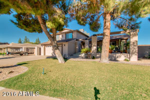 2302 W Winchcomb Dr, Phoenix, AZ 85023 photo 3