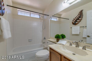 2302 W Winchcomb Dr, Phoenix, AZ 85023 photo 24