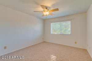 2302 W Winchcomb Dr, Phoenix, AZ 85023 photo 23