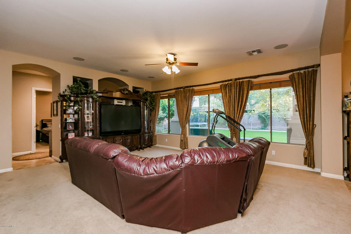 421 E Phelps St, Gilbert, AZ 85295 photo 24