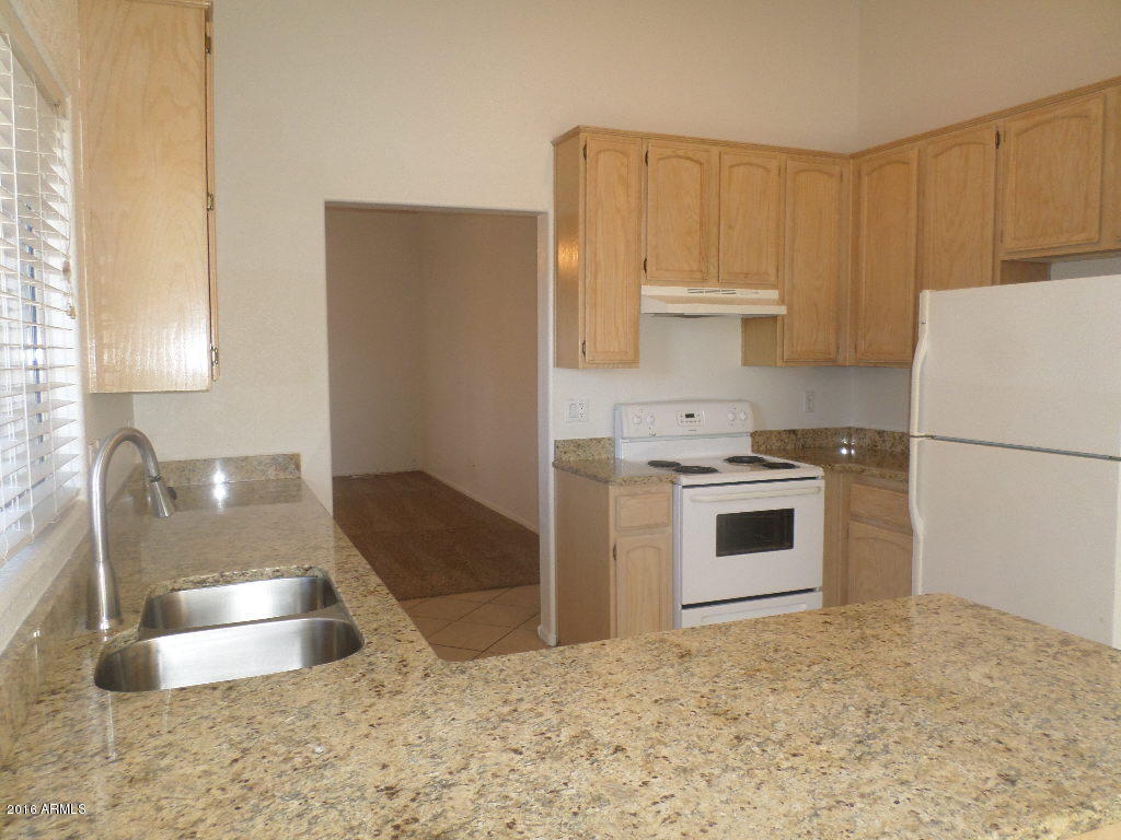 2022 E Aire Libre Ave, Phoenix, AZ 85022 photo 3