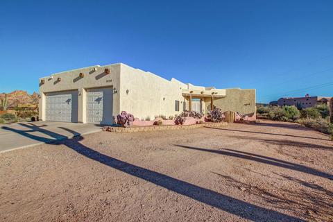 1026 E Moon Vista St, Apache Junction, AZ 85119 photo 1