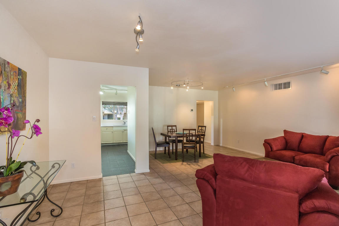 4022 E Avalon Dr, Phoenix, AZ 85018 photo 4