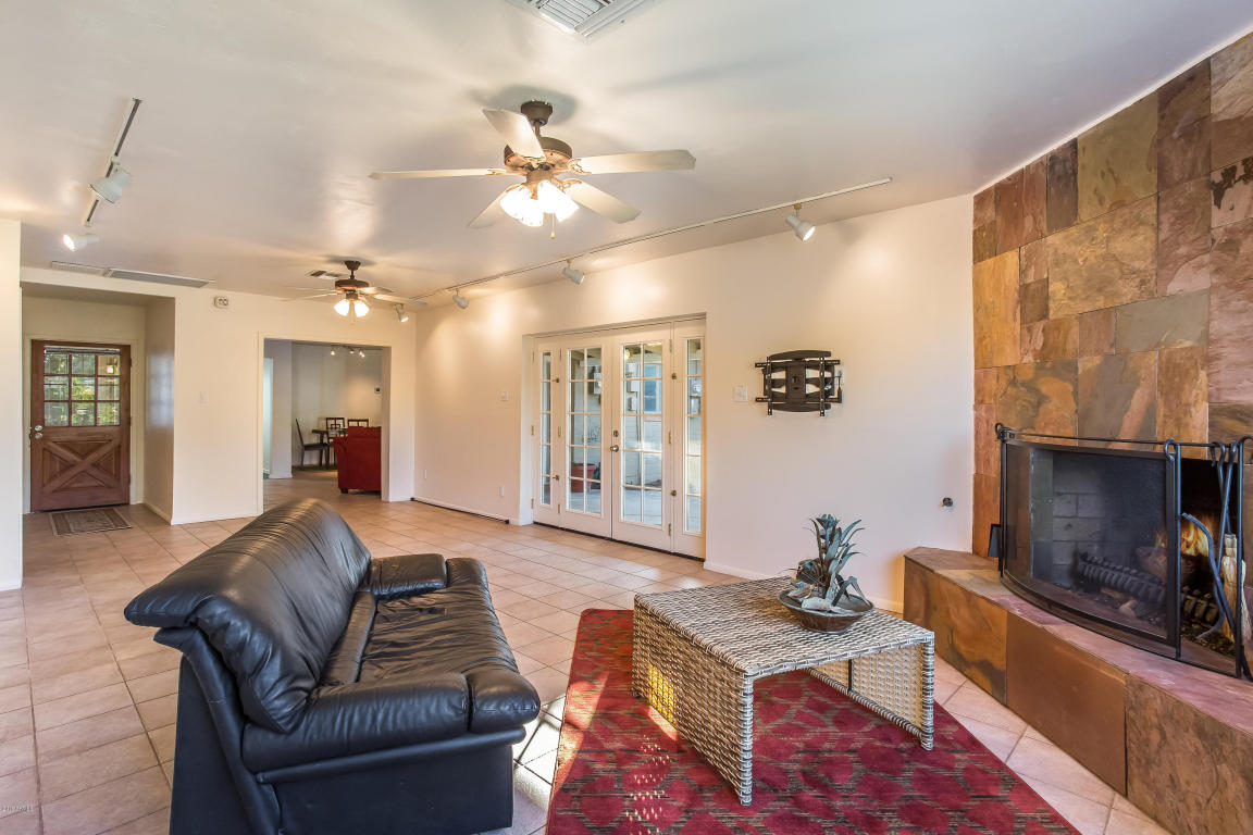 4022 E Avalon Dr, Phoenix, AZ 85018 photo 8