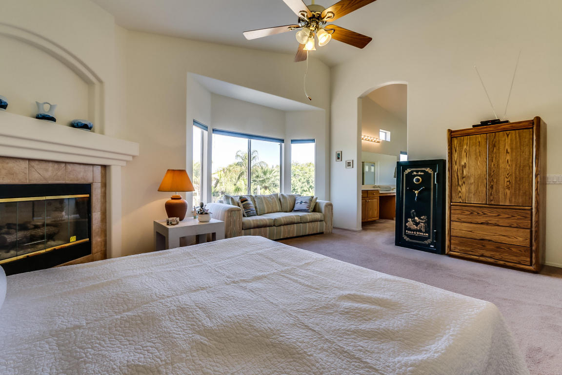 2054 E Victor Rd, Gilbert, AZ 85296 photo 48