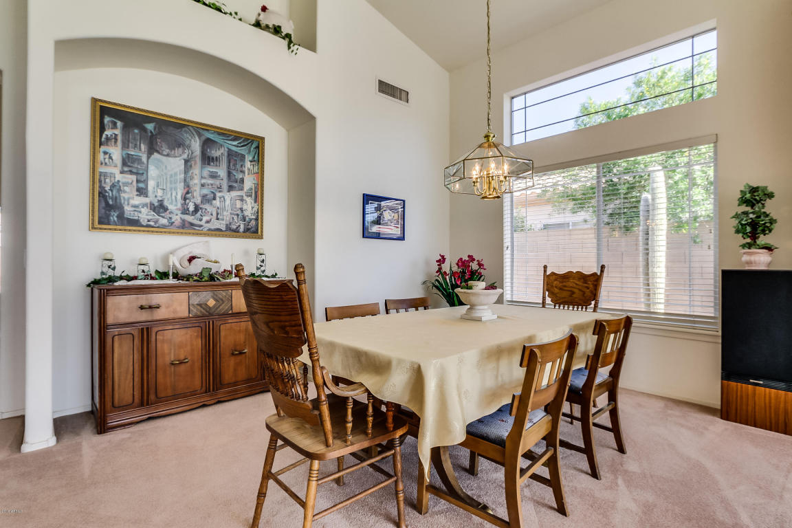 2054 E Victor Rd, Gilbert, AZ 85296 photo 10