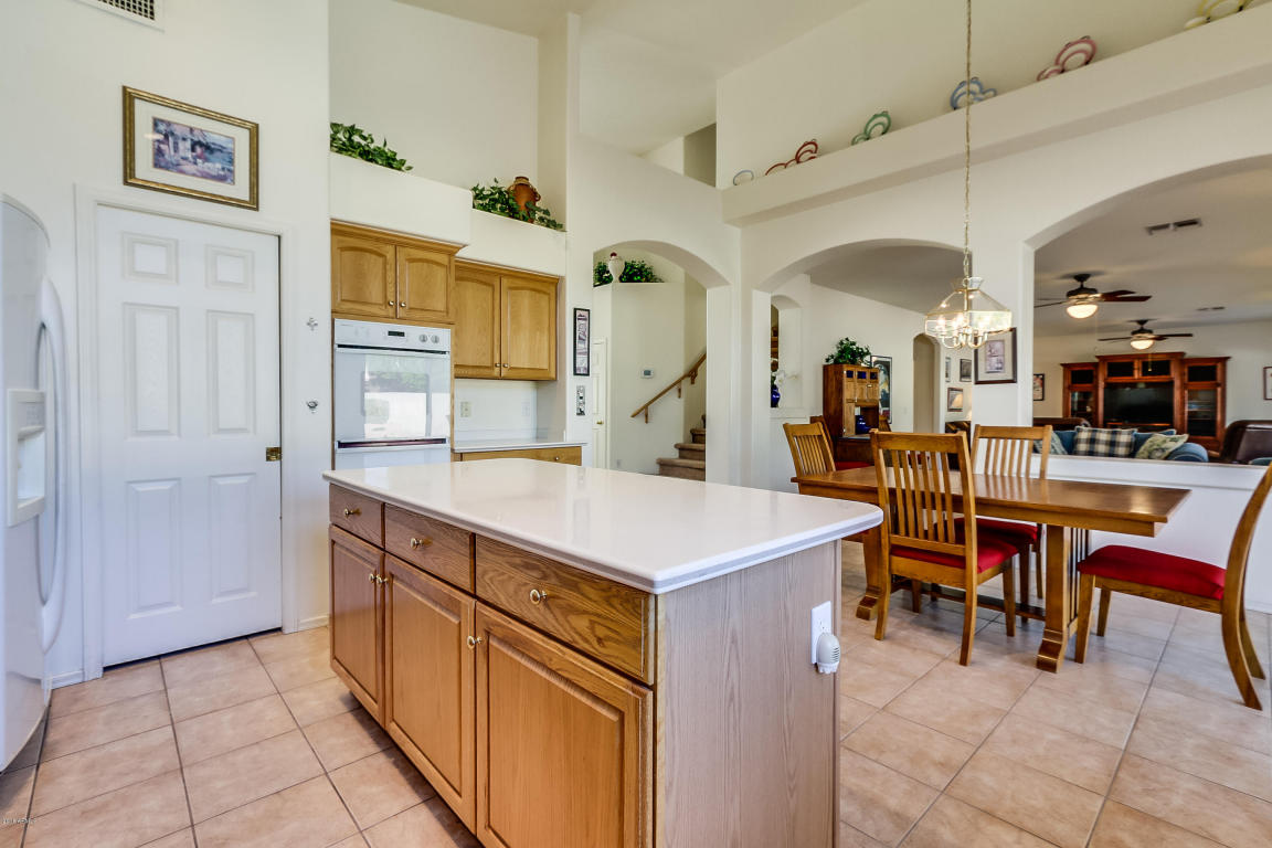 2054 E Victor Rd, Gilbert, AZ 85296 photo 9