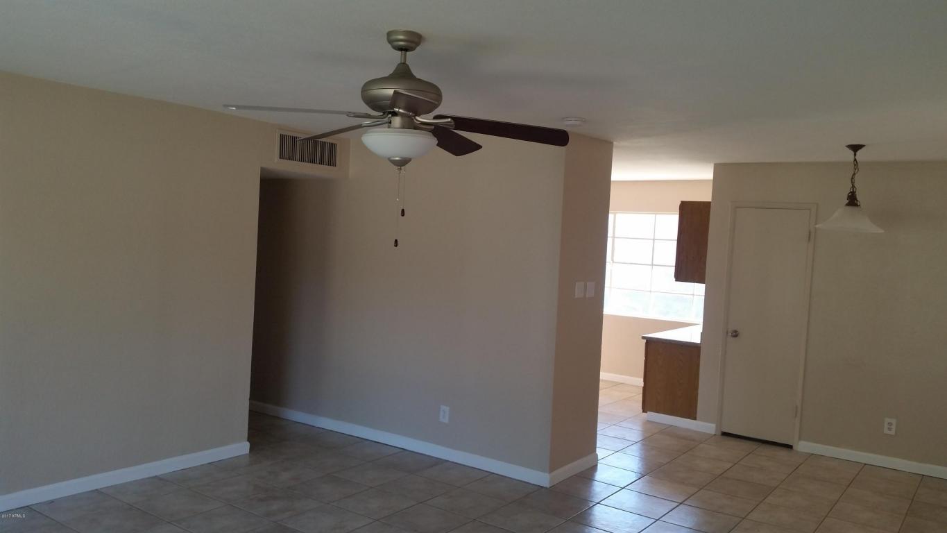 4243 W Cavalier Dr, Phoenix, AZ 85019 photo 9