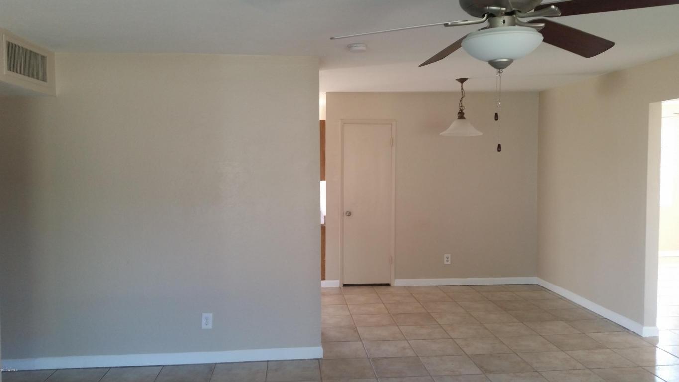 4243 W Cavalier Dr, Phoenix, AZ 85019 photo 8