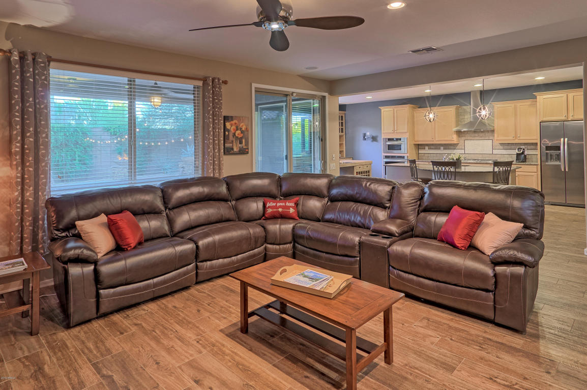 3630 E Half Hitch Pl, Phoenix, AZ 85050 photo 27