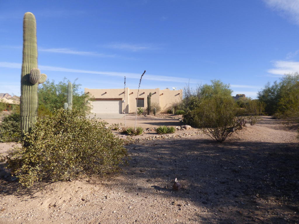 1480 E Whiteley St, Apache Junction, AZ 85119 photo 2