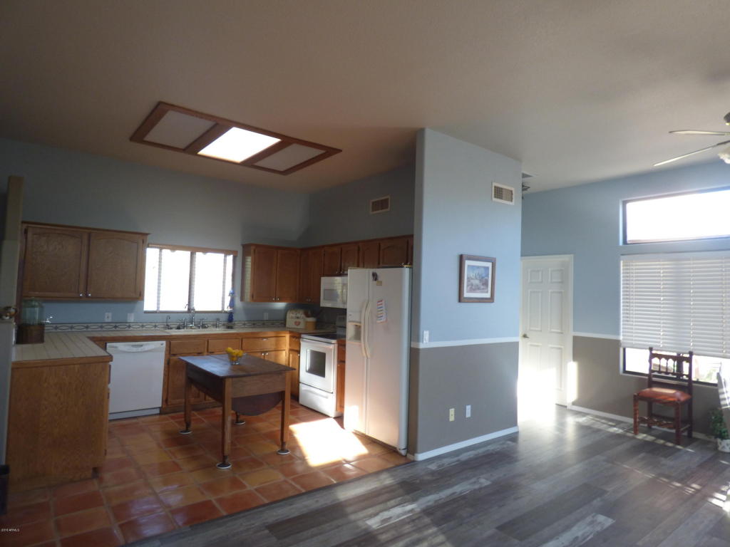 1480 E Whiteley St, Apache Junction, AZ 85119 photo 6