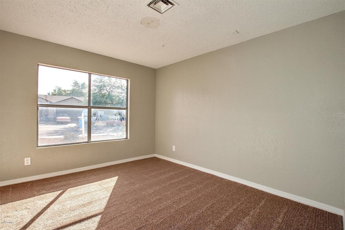 4020 E Taro Ln, Phoenix, AZ 85050 photo 21