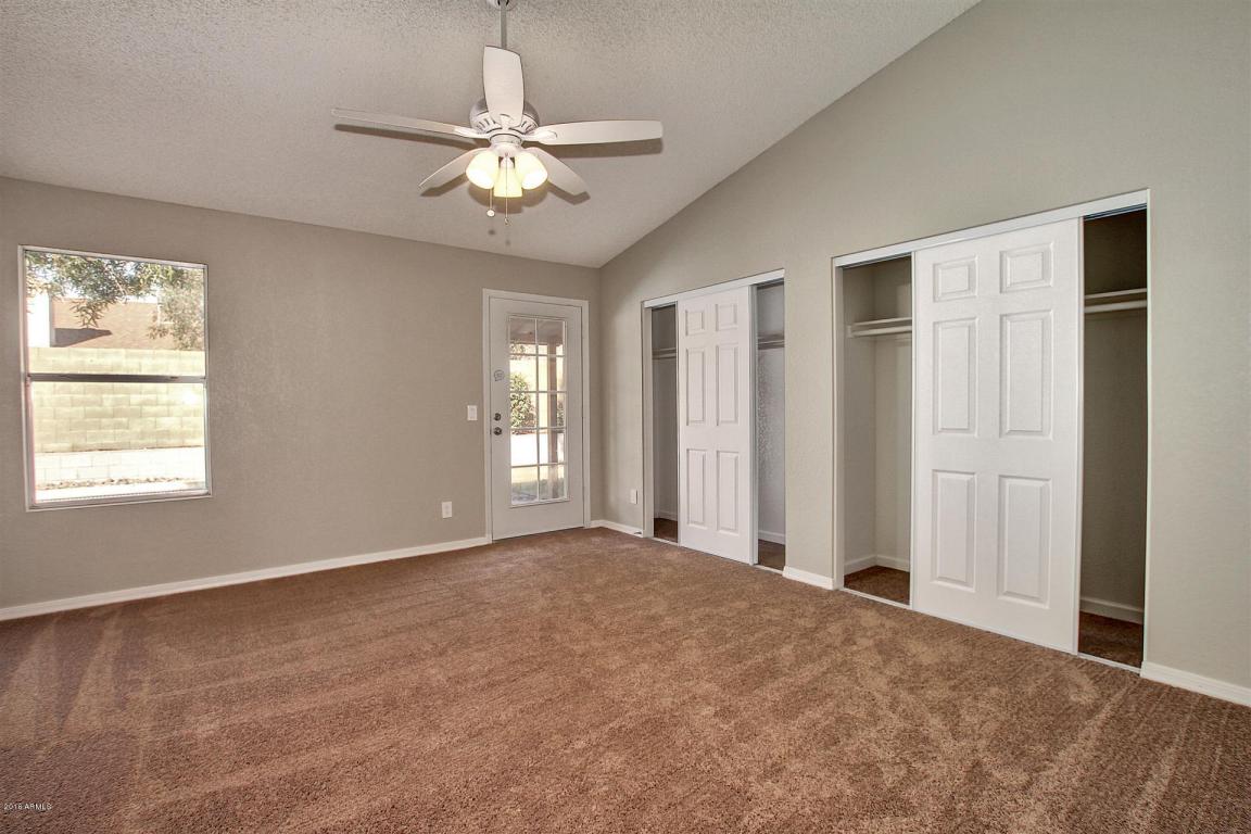 4020 E Taro Ln, Phoenix, AZ 85050 photo 14