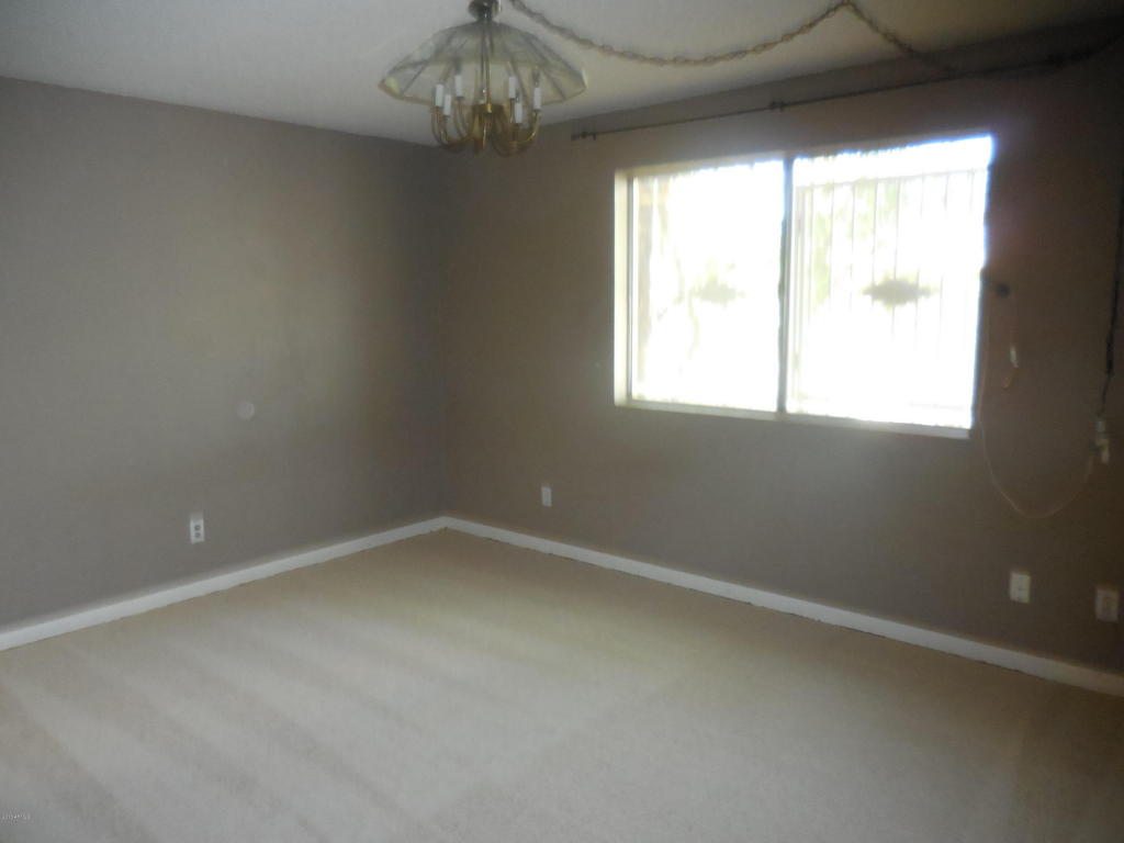 2196 E Cairo Dr, Tempe, AZ 85282 photo 8