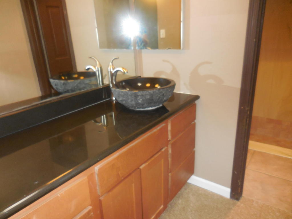 2196 E Cairo Dr, Tempe, AZ 85282 photo 10