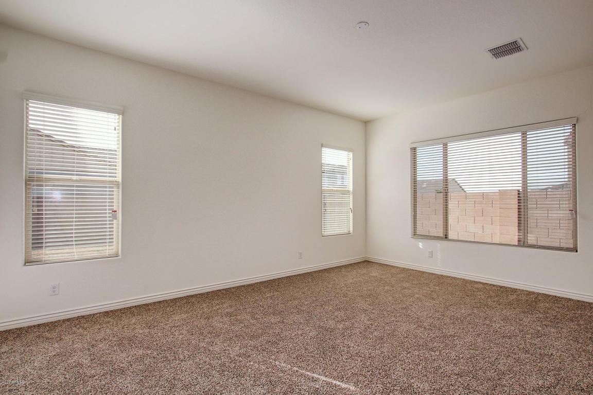 4247 E Comstock Dr, Gilbert, AZ 85296 photo 31