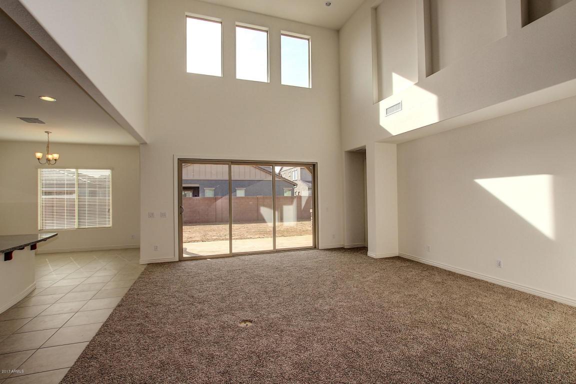4247 E Comstock Dr, Gilbert, AZ 85296 photo 7