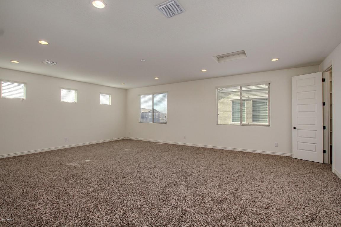 4247 E Comstock Dr, Gilbert, AZ 85296 photo 37