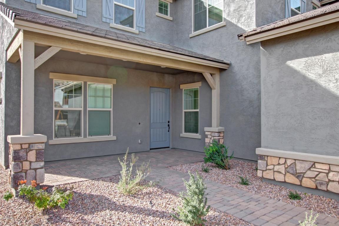 4247 E Comstock Dr, Gilbert, AZ 85296 photo 4