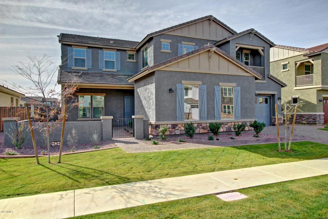 4247 E Comstock Dr, Gilbert, AZ 85296 photo 3