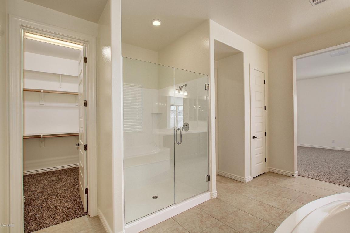 4247 E Comstock Dr, Gilbert, AZ 85296 photo 27