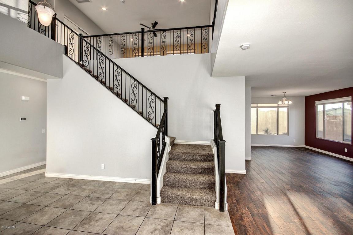 7906 S Cider Ln, Gilbert, AZ 85298 photo 6