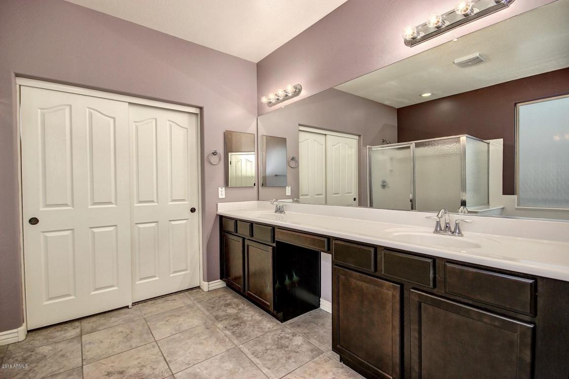 7906 S Cider Ln, Gilbert, AZ 85298 photo 15