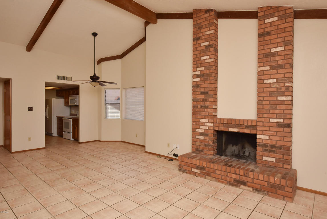 846 E Roberts Rd, Phoenix, AZ 85022 photo 17