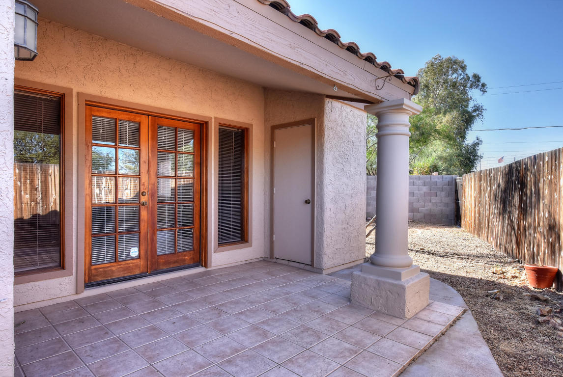 846 E Roberts Rd, Phoenix, AZ 85022 photo 45