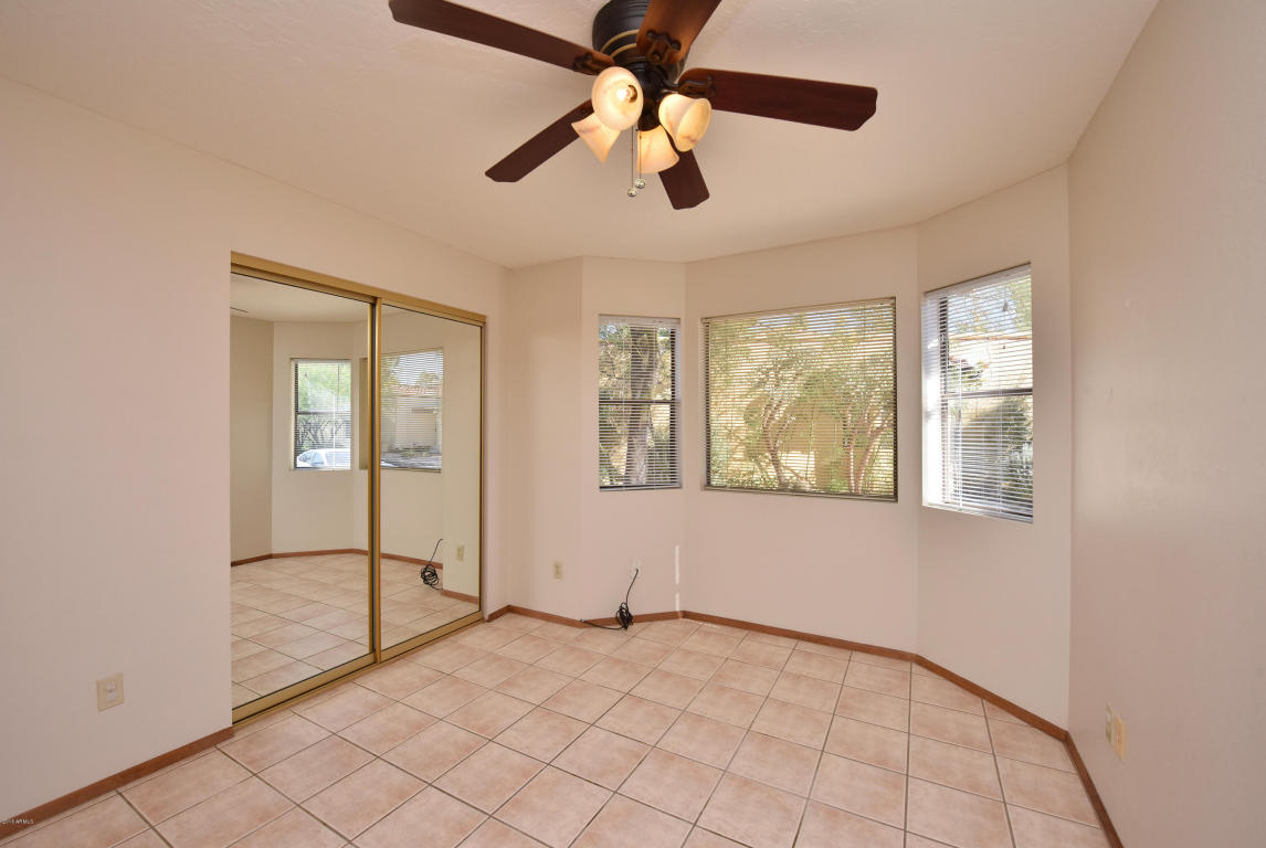 846 E Roberts Rd, Phoenix, AZ 85022 photo 35