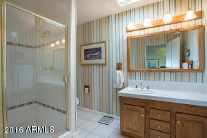 438 E Lamar Rd, Phoenix, AZ 85012 photo 12