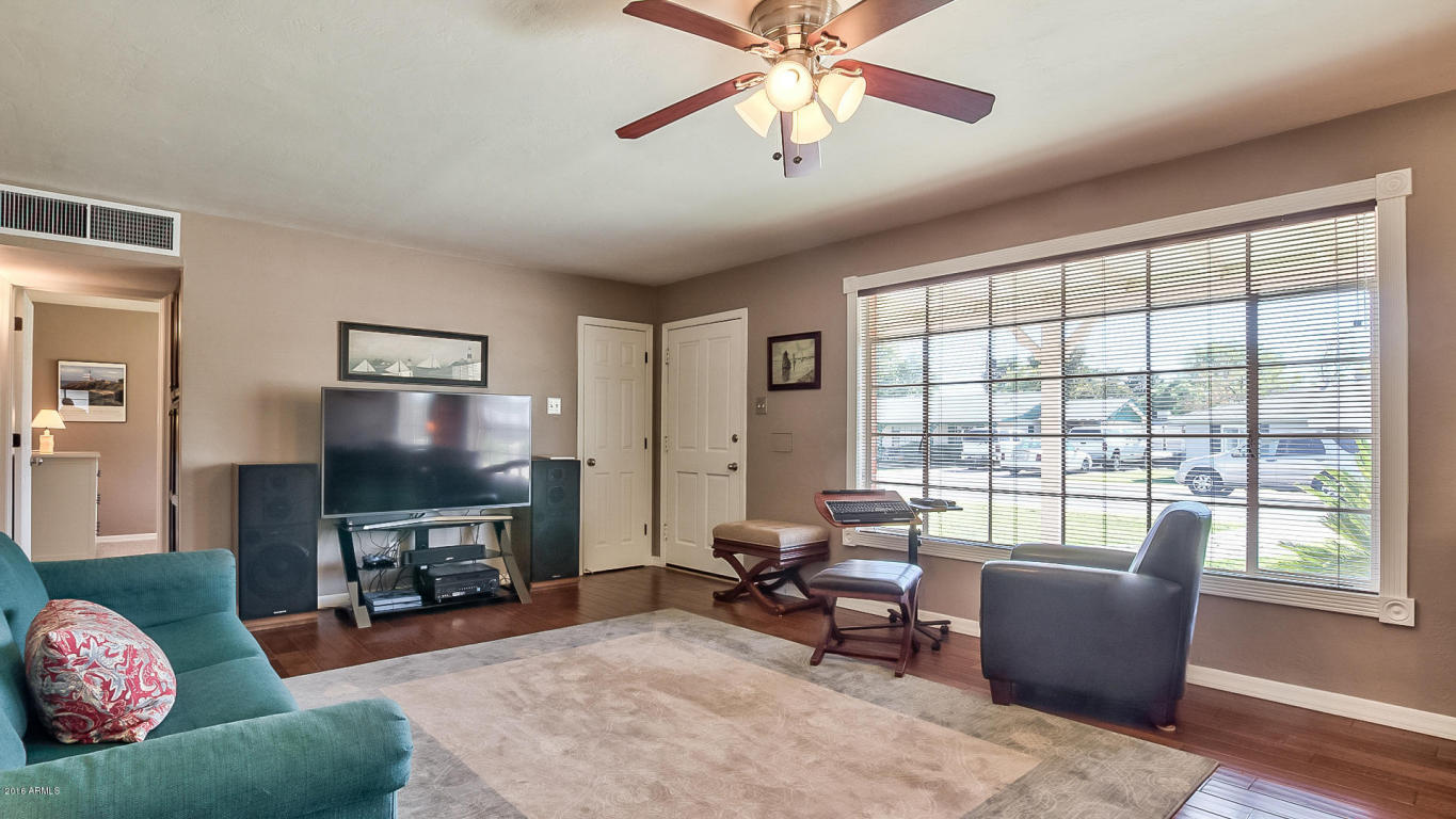 3726 E Amelia Ave, Phoenix, AZ 85018 photo 6