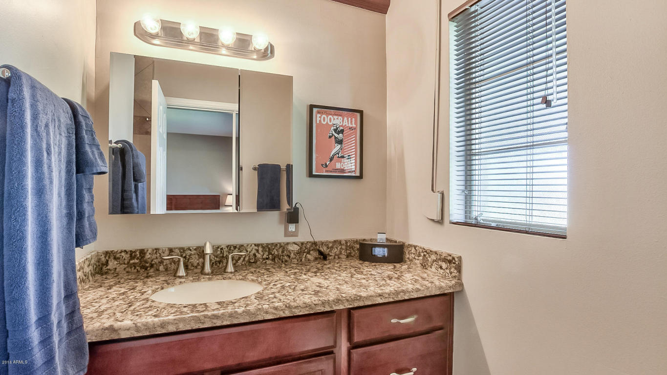 3726 E Amelia Ave, Phoenix, AZ 85018 photo 13