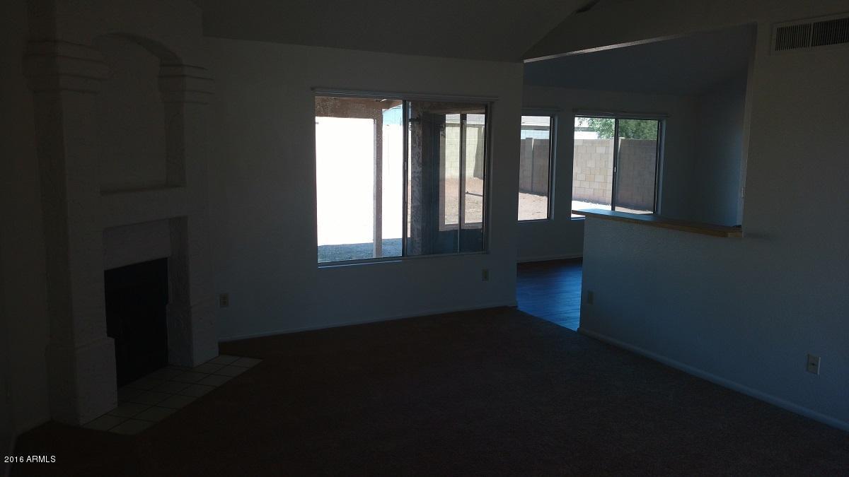 2202 W Mohawk Ln, Phoenix, AZ 85027 photo 3