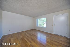 1905 E Sandra Ter, Phoenix, AZ 85022 photo 4